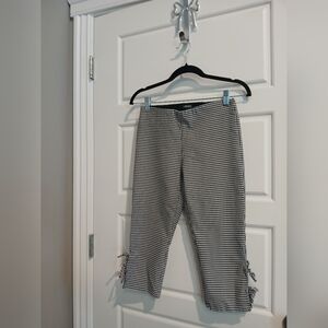 Wild Fable Black and White Checkered Capris